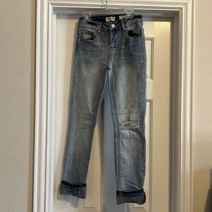 Woman’s Indigo Rein crop Jean, Size 0 (jr) NWOT